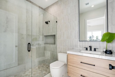 Welcome to paradise at 117 Leoni Drive in the exclusive Venetian - photo 42