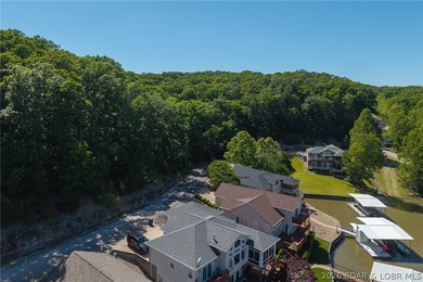 Exceptional 25-acre development opportunity in the highly - photo 49