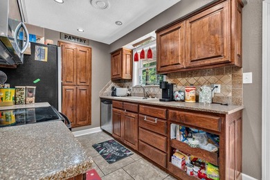 Welcome home to this well maintained 4 bedroom 2 bath home - photo 14