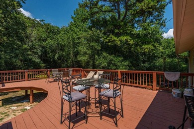 Welcome home to this well maintained 4 bedroom 2 bath home - photo 29