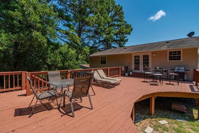 Welcome home to this well maintained 4 bedroom 2 bath home - photo 30