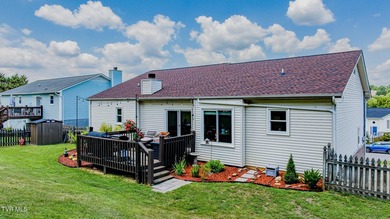 Welcome home to this beautifully maintained one level residence - photo 34