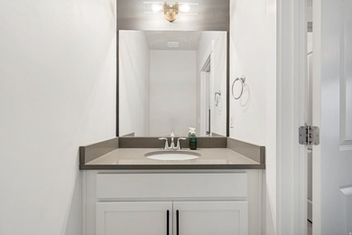 Welcome home to this beautifully maintained 3-bedroom, 2.5-bath - photo 10