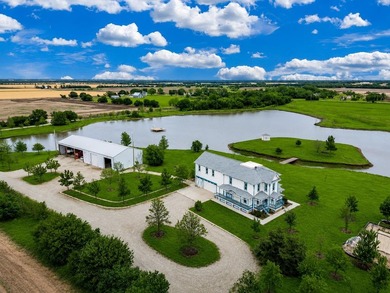 Welcome to a Once-in-a-Lifetime Luxury Country Estate-Where - photo 2