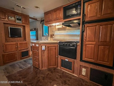These Mark Twain Lake acreage lots are located along the - photo 8