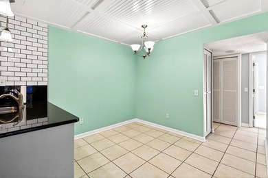 Welcome to 435 Salt Marsh Circle, Unit 19D-an inviting - photo 11