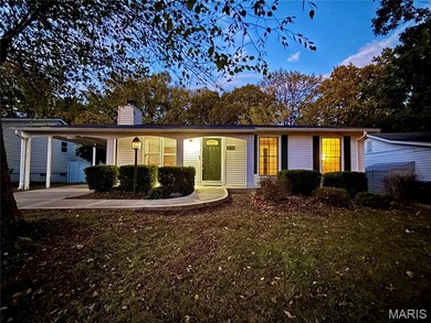 (private lake, pond, creek) Home Sale Pending in Fenton Missouri