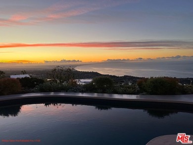 First time on the market in over 50 years. An exceptional view - photo 15