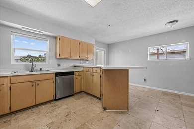 Destin/Holiday Isle WATERFRONT TOWNHOME with Great view of the - photo 11