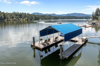 Exceptional Hayden Lake YEAR-ROUND waterfront retreat with ~100' - photo 14