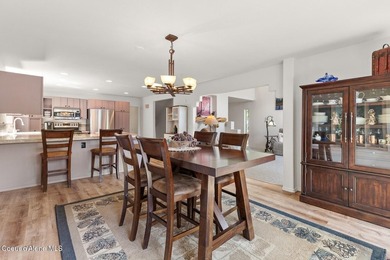Exceptional Hayden Lake YEAR-ROUND waterfront retreat with ~100' - photo 25