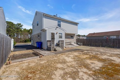 Quality was never compromised in this beautifully upgraded home - photo 39