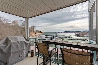 Enjoy large lake views and effortless access at this beautifully - photo 41