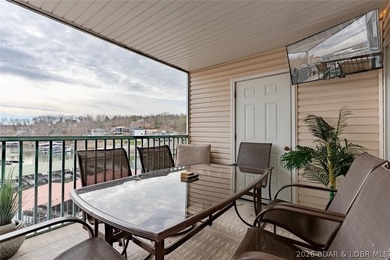Enjoy large lake views and effortless access at this beautifully - photo 44