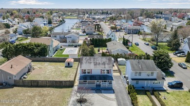 Quality was never compromised in this beautifully upgraded home - photo 44