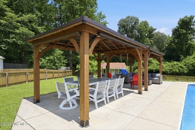 Who's ready for a saltwater oasis to combat the summer heat? - photo 50