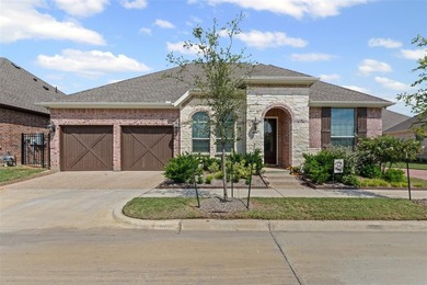 Lake Viridian Home For Sale in Arlington Texas