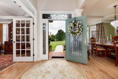 Welcome to one of the most exceptional golf course residences in - photo 12