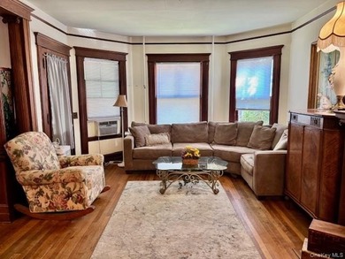 Commercially Zoned Prime Investment Opportunity in the Heart of - photo 4