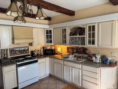 Commercially Zoned Prime Investment Opportunity in the Heart of - photo 10