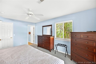 Beautiful 3-bedroom, 2-bath lakefront condo at Clearwater - photo 23