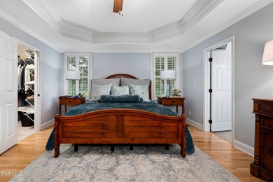 Welcome to one of the most exceptional golf course residences in - photo 24