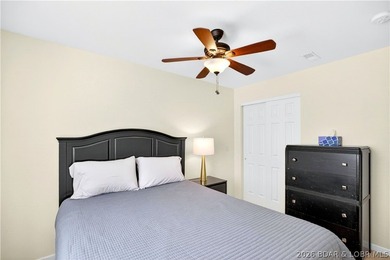 Beautiful 3-bedroom, 2-bath lakefront condo at Clearwater - photo 26
