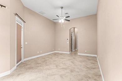 Welcome to this beautifully maintained 4-bedroom, 3-bathroom - photo 27