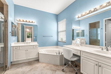 Welcome to this beautifully maintained 4-bedroom, 3-bathroom - photo 28