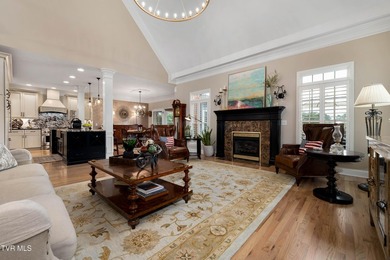 Welcome to one of the most exceptional golf course residences in - photo 31