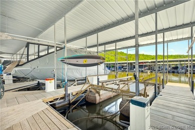 Beautiful 3-bedroom, 2-bath lakefront condo at Clearwater - photo 36