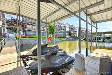 Beautiful 3-bedroom, 2-bath lakefront condo at Clearwater - photo 39
