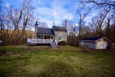 (private lake, pond, creek) Home For Sale in Delavan Illinois
