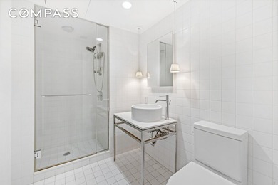 Welcome to an exquisite duplex penthouse located on Broad Street - photo 9