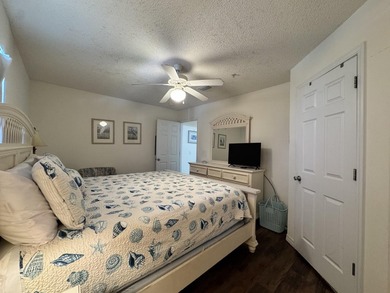Priced $90,000 below comparable one-bedroom units in the complex - photo 11