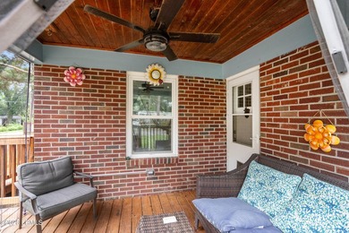 Great corner lot home in centrally located established - photo 15