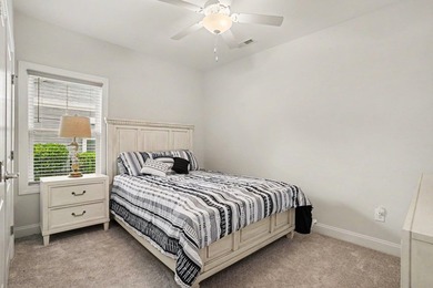 Welcome to this exceptional 5-bedroom, 3-bathroom home located - photo 20