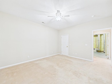 Beautifully maintained custom built brick home offering elegant - photo 44