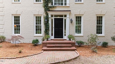 CLASSIC SOUTHERN CHARM meets MODERN UPDATES in this beautifully - photo 6