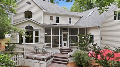 CLASSIC SOUTHERN CHARM meets MODERN UPDATES in this beautifully - photo 8
