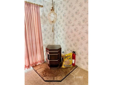 Significant Price Reduction!!! Looking for comfort, space, and - photo 15