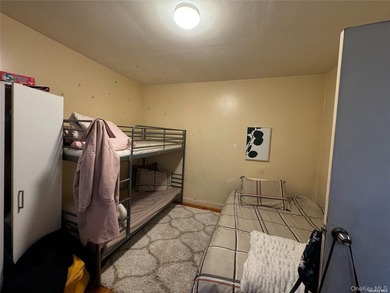 Fantastic opportunity to turn this unique multifamily lot with 2 - photo 17