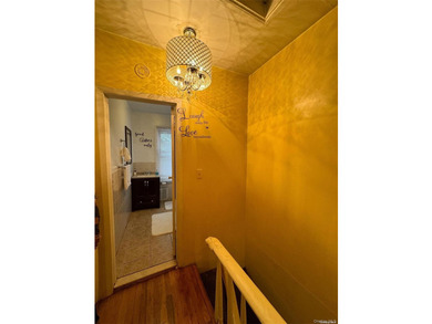 Fantastic opportunity to turn this unique multifamily lot with 2 - photo 22