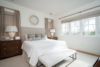 BEAUTIFUL home with STUNNING views of the Highlands Lake! No - photo 30