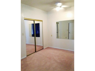 Located just one block from Whitecap Beach, this turnkey studio - photo 4