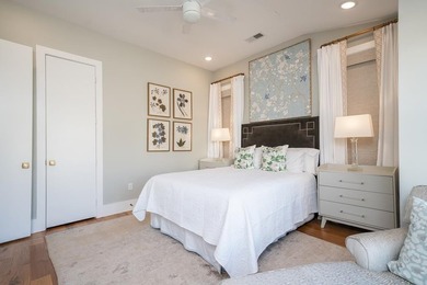 BEAUTIFUL home with STUNNING views of the Highlands Lake! No - photo 35