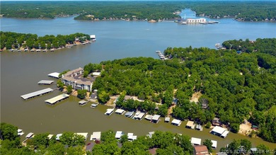 Tucked along a quiet cove at the 3 MM, 131 Walnut Drive is the - photo 38