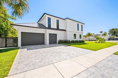 Brand-new luxury construction on an oversized corner lot in the - photo 60