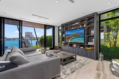 A spectacular modern waterfront estate commanding a premier - photo 14