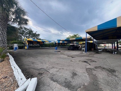 Investor Opportunity in a Great Location. Own the LAND and a - photo 15